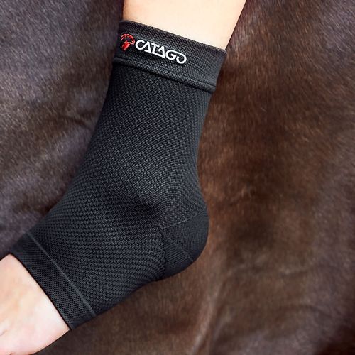 Catago FIR-Tech Ankle Brace - Black