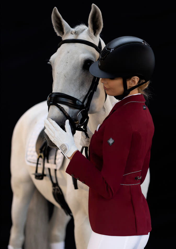 Fair Play Women s Beatrice Short Tail Coat Burgundy Fair Play 9812 5555 Shop Bit of Britain Serving Eventers for over 20 Years