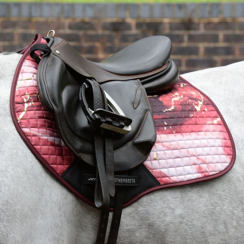 Tapis De Selle De Dressage Weatherbeeta Noir – Modèle 17 Pouces, Coton Doux