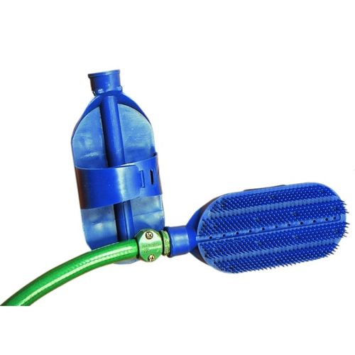 Cavalier Plastic Curry w/Hose Attachment - Assorted